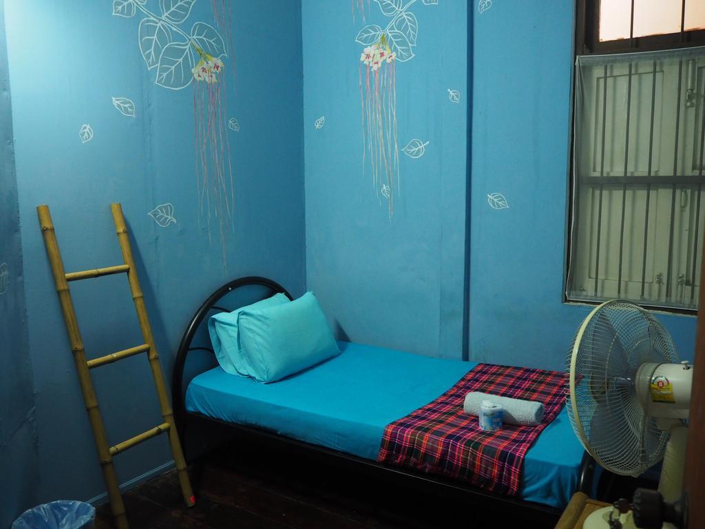 Blue Juice Otel Krabi town Dış mekan fotoğraf
